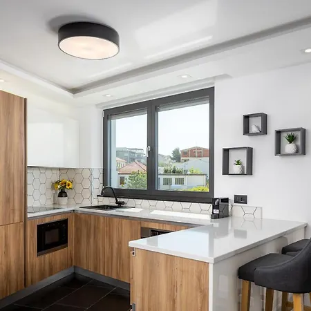 Aparthotel Vipo Prestige Podstrana