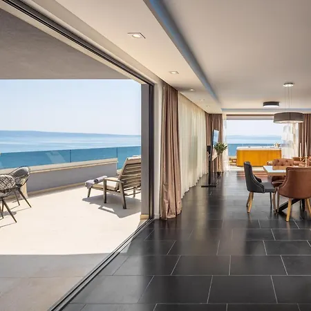 Vipo Prestige Apart-hotel 4*