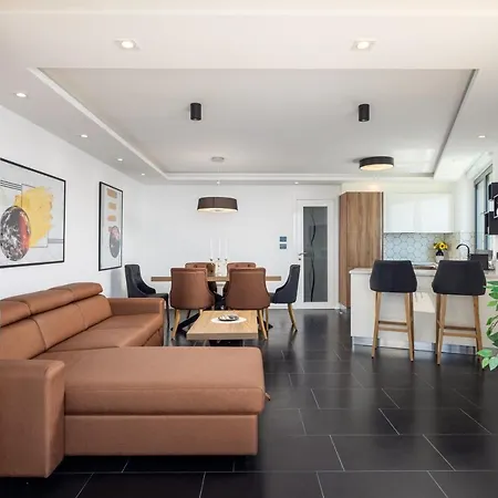 Vipo Prestige 4* Podstrana