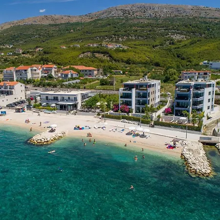 Vipo Prestige 4* Podstrana